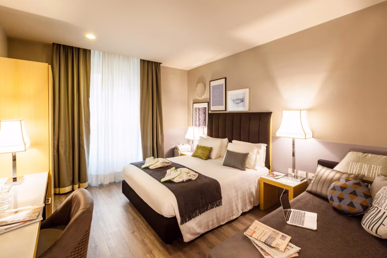 holiday inn milan 4772436964 3x2 1 768x512